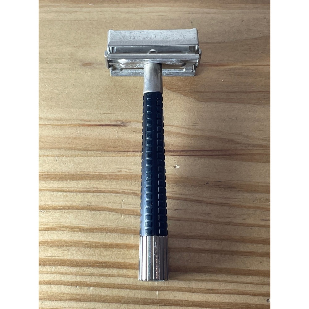 Vintage 1960's Schick Krona Safety Razor Grip Black Handle Shaving USA
